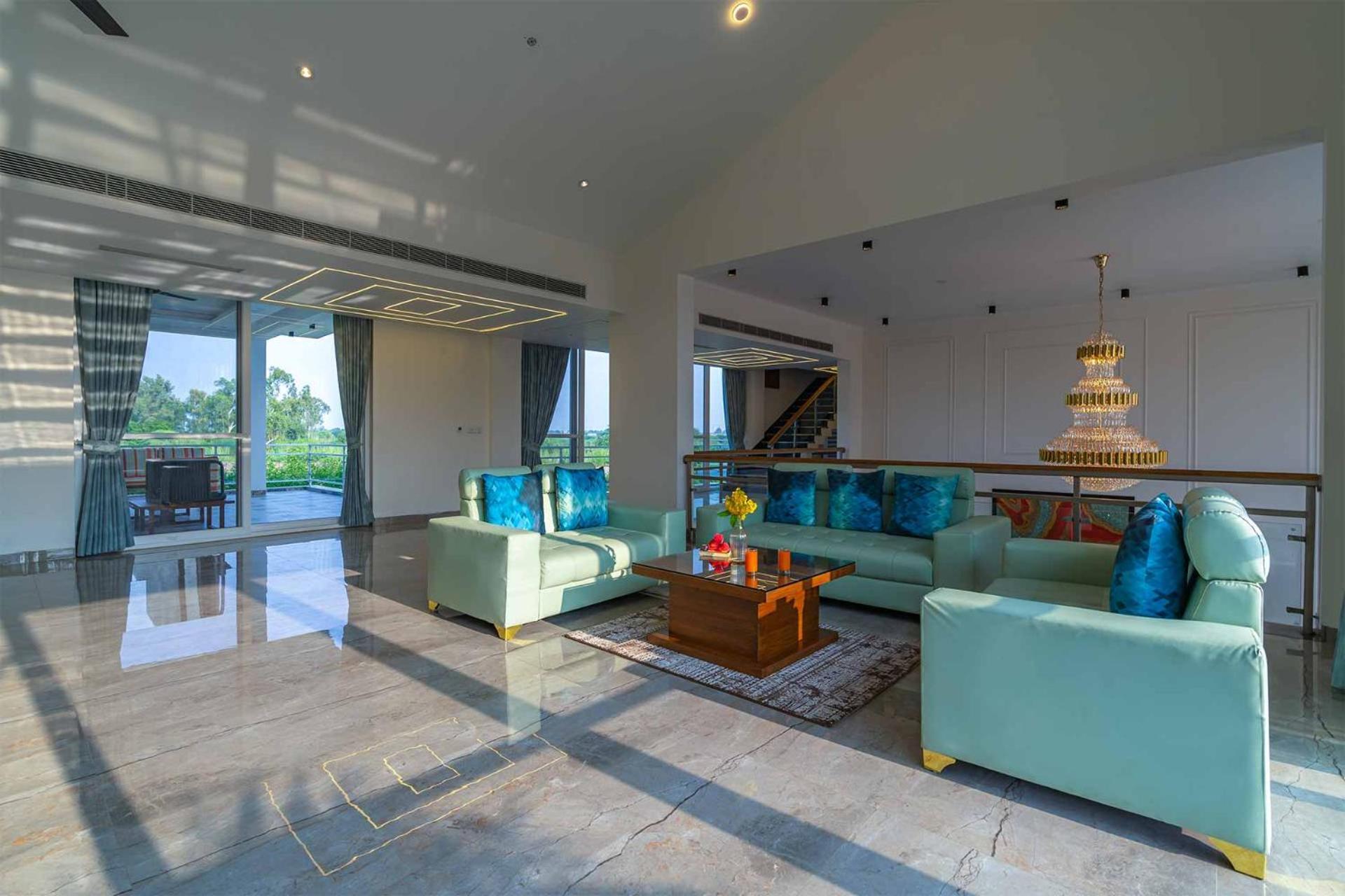 Stayvista At Serenity Farms With Pool, Lawn, Bonfire & Bbq Sohna Bagian luar foto