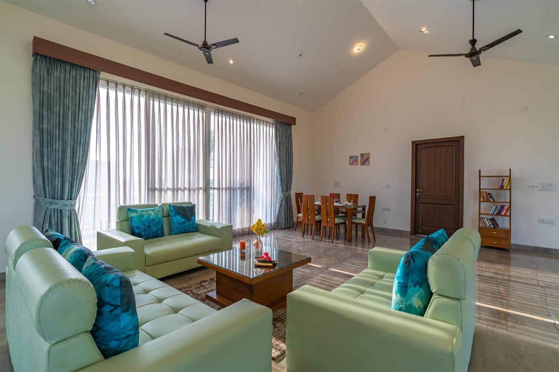 Stayvista At Serenity Farms With Pool, Lawn, Bonfire & Bbq Sohna Bagian luar foto